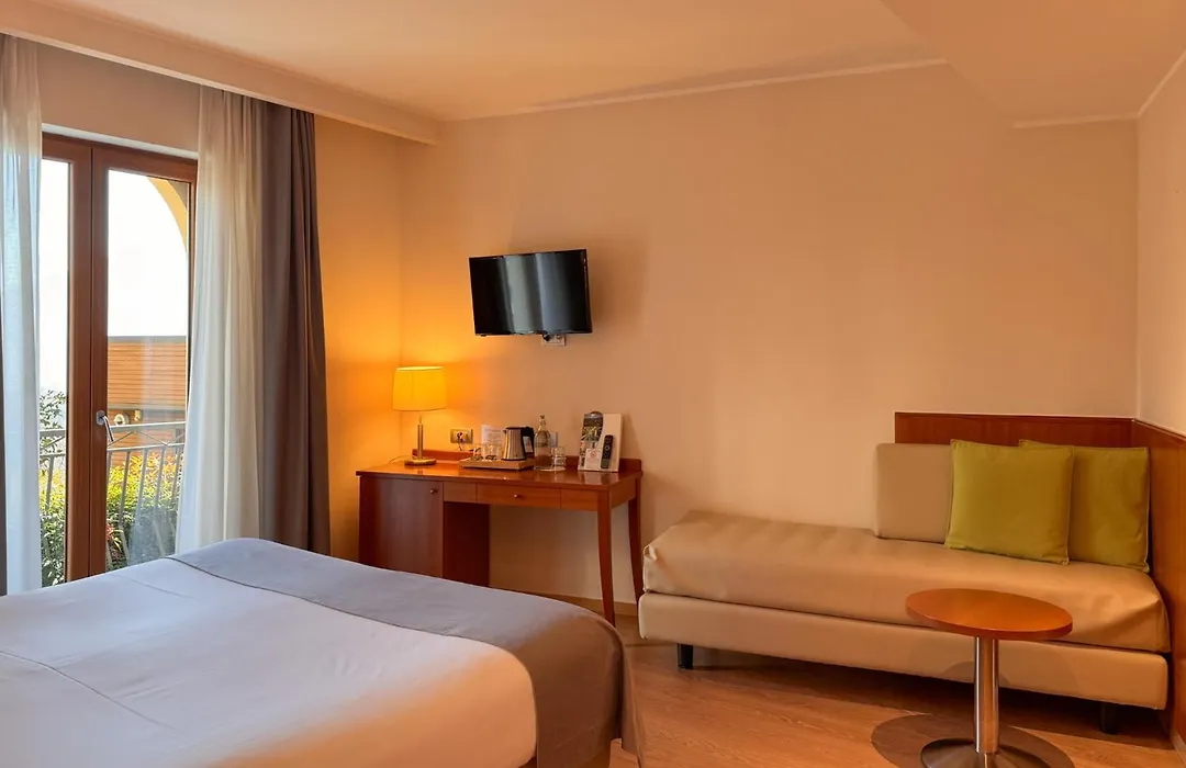 Hotel Resort & Spa Miramonti-1
